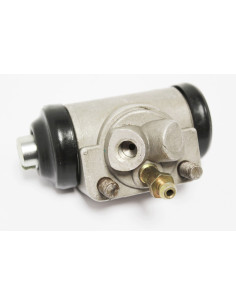 Bombin de freno trasero...