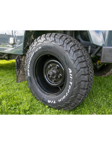 Llanta de acero Smooth Negra 8x16 -...